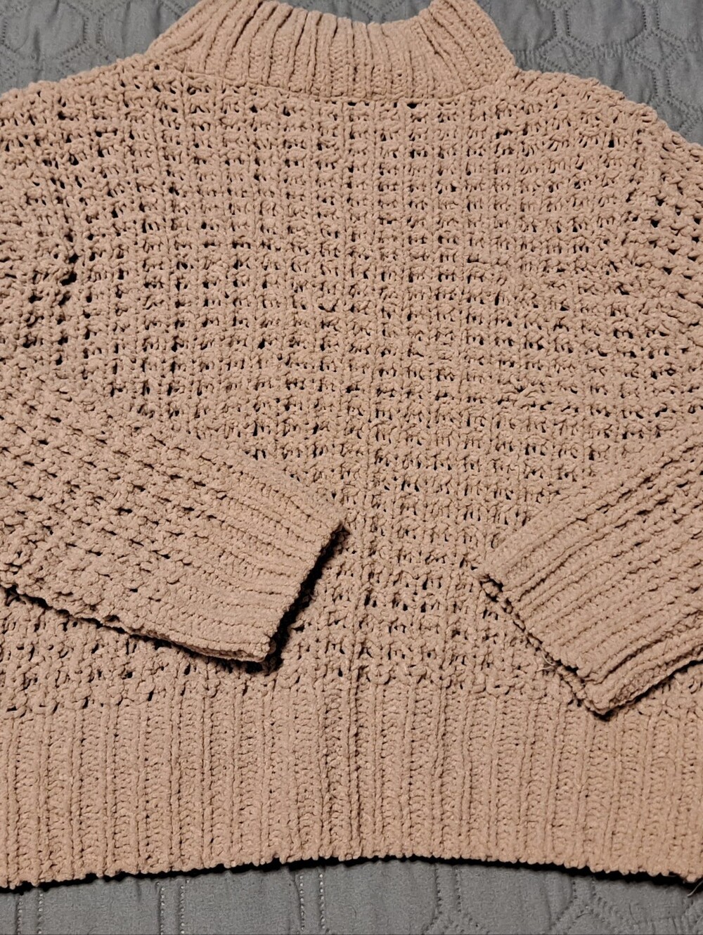 Poof Apparel Chunky Open-Knit Crewneck Sweater in Blush Small